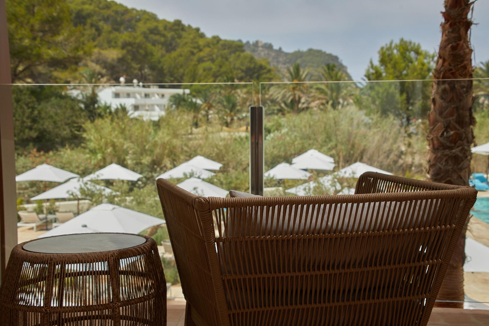 Cala San Miguel Ibiza Resort, Adults Only, Curio Collection By Hilton Port de Sant Miguel Bagian luar foto View from the hotel